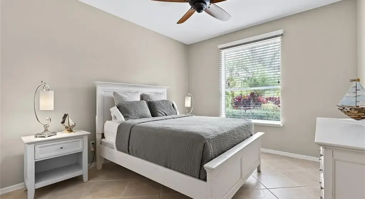 686-Gossamer-Wing-Way-Cheryl-Goff-13